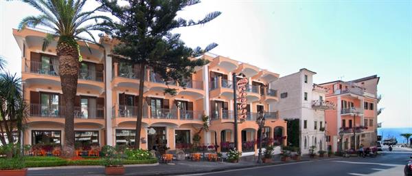 Santa Lucia 4*