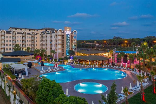 Amon Hotels Only Gentleman 4*, фото 3