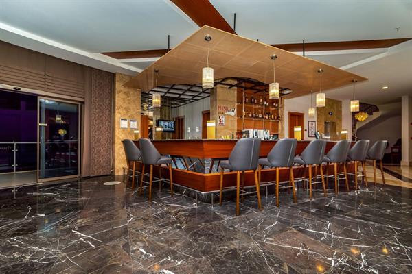 COMMODORE ELITE SUITES&SPA 5*, фото 8