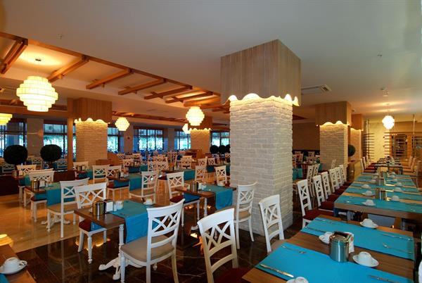 COMMODORE ELITE SUITES&SPA 5*, фото 9