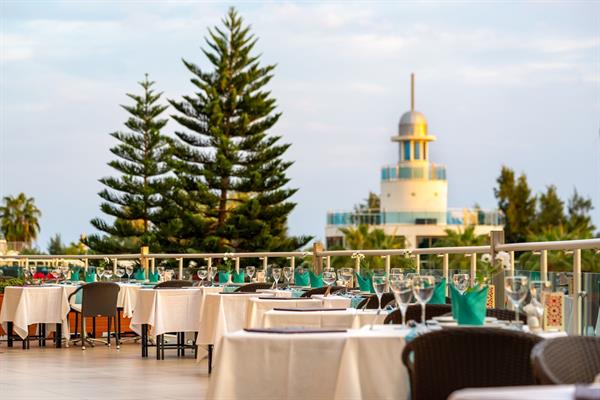 COMMODORE ELITE SUITES&SPA 5*, фото 14