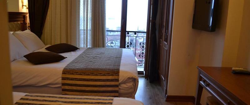 Seven Days Hotel