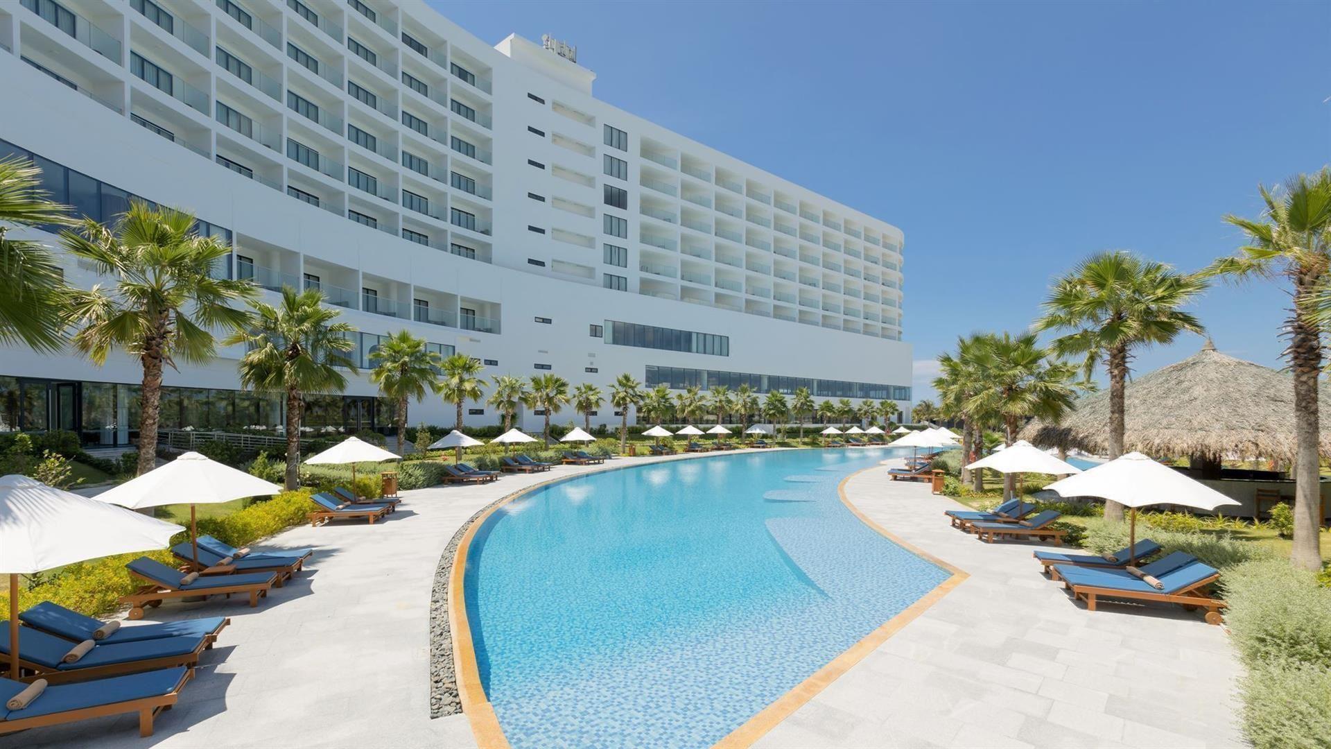 Selectum Noa Resort Cam Ranh